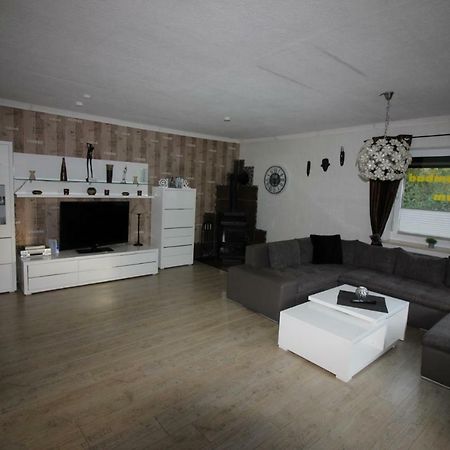 Haus Abbi, Ferienwohnung Mit Schwimmbad Hage Εξωτερικό φωτογραφία