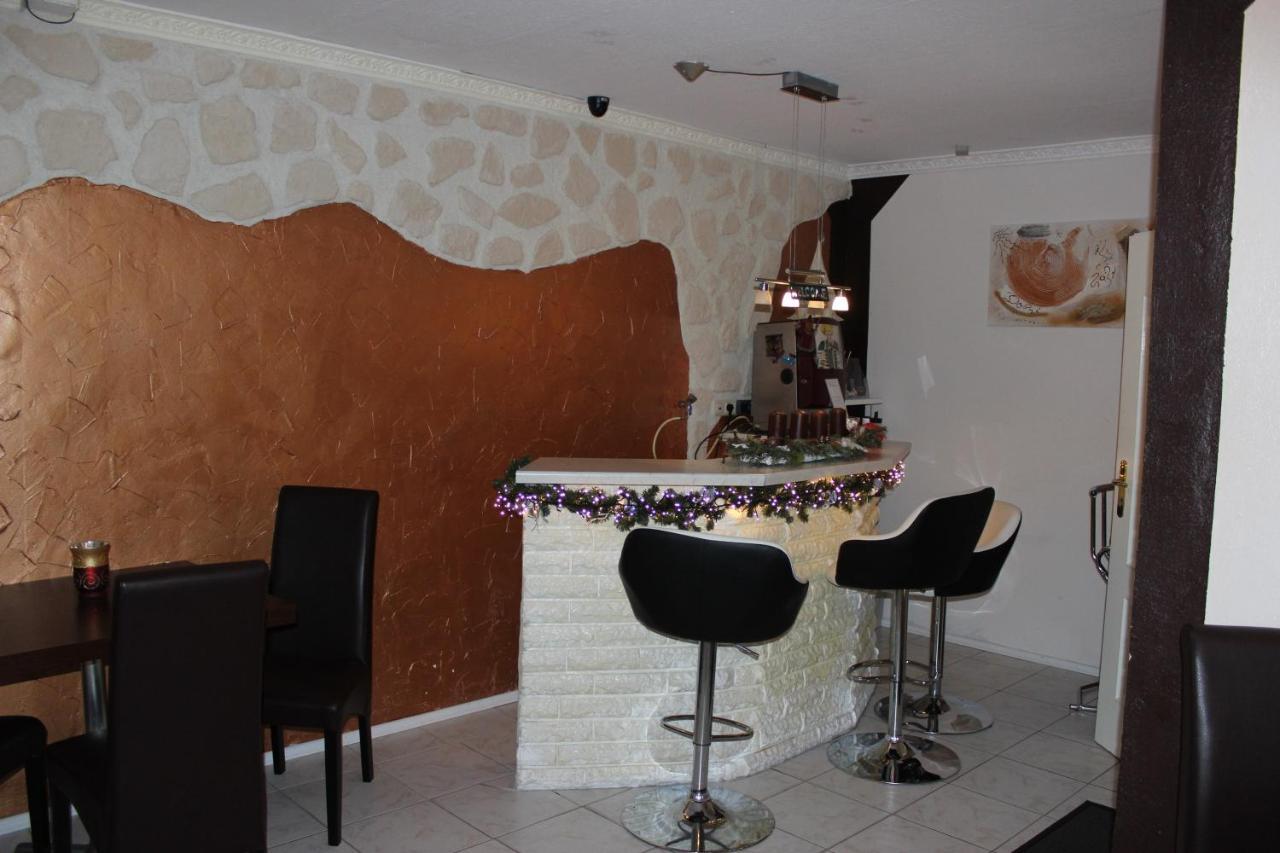 Haus Abbi, Ferienwohnung Mit Schwimmbad Hage Εξωτερικό φωτογραφία